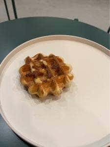 ワワワッフル cafe