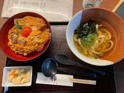 打ちたてうどん だし屋