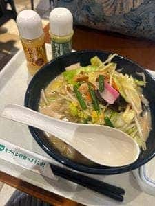 リンガーハット 上大岡京急店