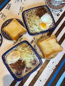 カフェ ロヴェスト