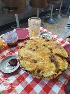 手作り餃子の劉さん