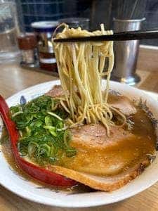 らーめん餃子赤もん
