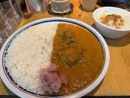 CURRY BAL くじら