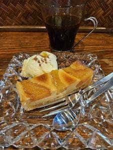 食堂かふぇ 空飛ぶ猫