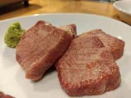 ライブ焼肉 てんぐ 千日前店