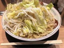 ラーメン豚山 北千住東口店