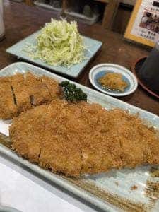 とんかつや