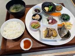 Hanayaka Cafe