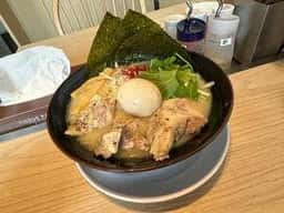 キラメキノトリ 名神豊中インター店