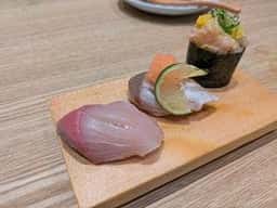 鮨ト酒 日々晴々 ルクア大阪店