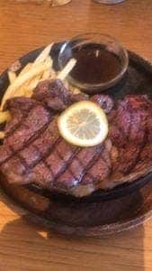 THE PUBLIC RED AKASAKA