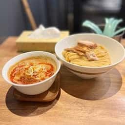 自家製麺 つきよみ