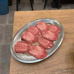 焼肉 はぐれ雲 なんば店