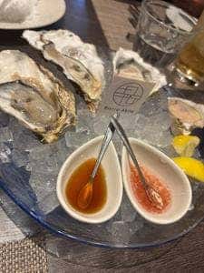 四ツ橋・新町 牡蠣と肉たらしビストロAKIRA