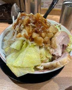 ラーメン豚山 神保町店