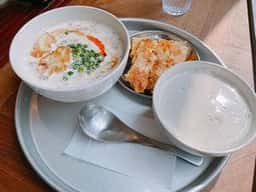 二吉軒監修 豆漿日和 笹塚交差点店