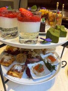 ICONIC STAGE 東白楽本店