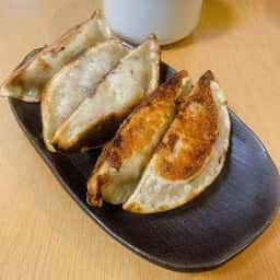 餃子は一龍 町屋ニ丁目店