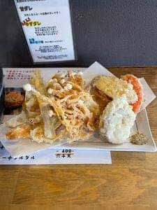 天丼とカレーの店 輪