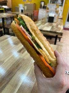 焼きバインミー Chiaki