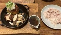 ノイカフェ 千里本店
