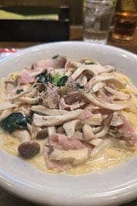 チロリン村 北光店