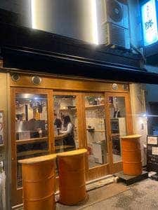 スタンド隣