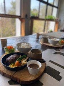 泊まれる公園 INN THE PARK 沼津 Dining