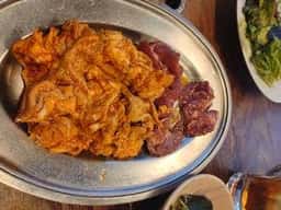 焼肉飯店	