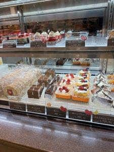 まるたや洋菓子店 メイワンエキマチ店