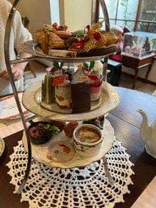 salon de the Tea shot