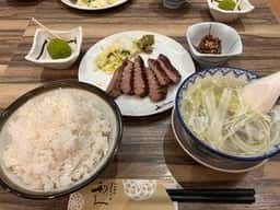 牛たん炭焼 利久 幕張新都心店