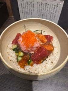 醤油をかけない海鮮丼 うみさち