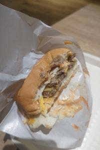 ゴンバーガー 札幌ジョイフルAK店