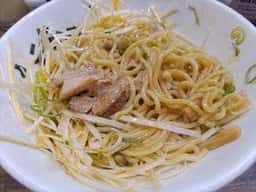 油そば専門 兎 荒田店