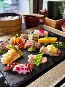 レストラン万葉