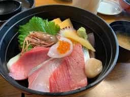 豊魚亭