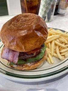 Shake Tree Diner TOKYO