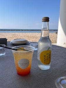 トリッカテーブル
