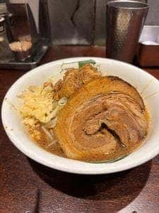 ラーメン雷 東京本丸店