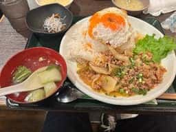 ベトナム料理 イエローバンブー