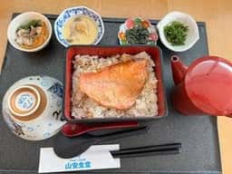 山安食堂