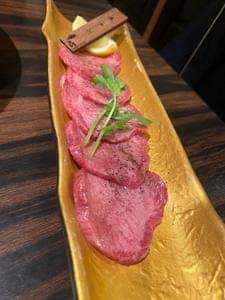 やきにくホルモン 幸心