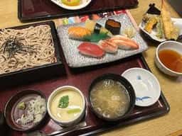 とんでん 戸田新曽店