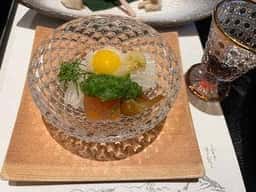 冨茂登