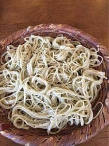 山の実