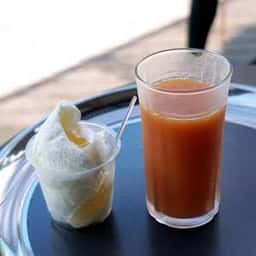 ミニ尾瀬公園 インフォメーションセンターカフェ