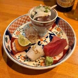 イザカヤ 呑楽ネコ