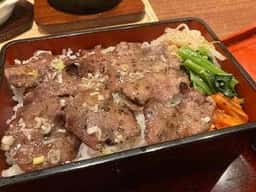 炙り牛たん 万 イオンモール新小松店