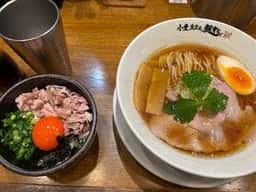 小麦生まれ、麺育ち。